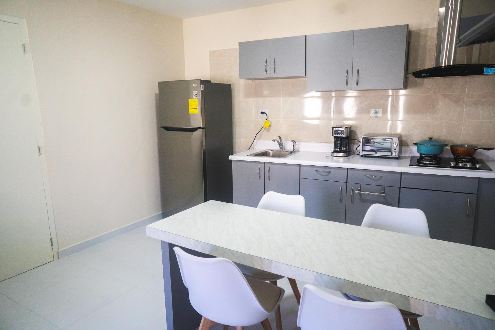 Pavia'S Centerpoint Oasis Apartamento Oranjestad Exterior foto