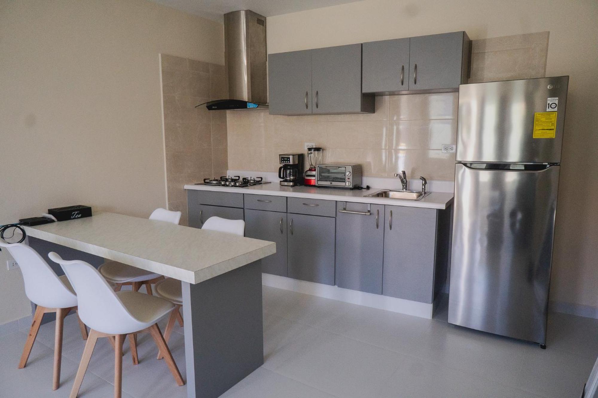 Pavia'S Centerpoint Oasis Apartamento Oranjestad Exterior foto